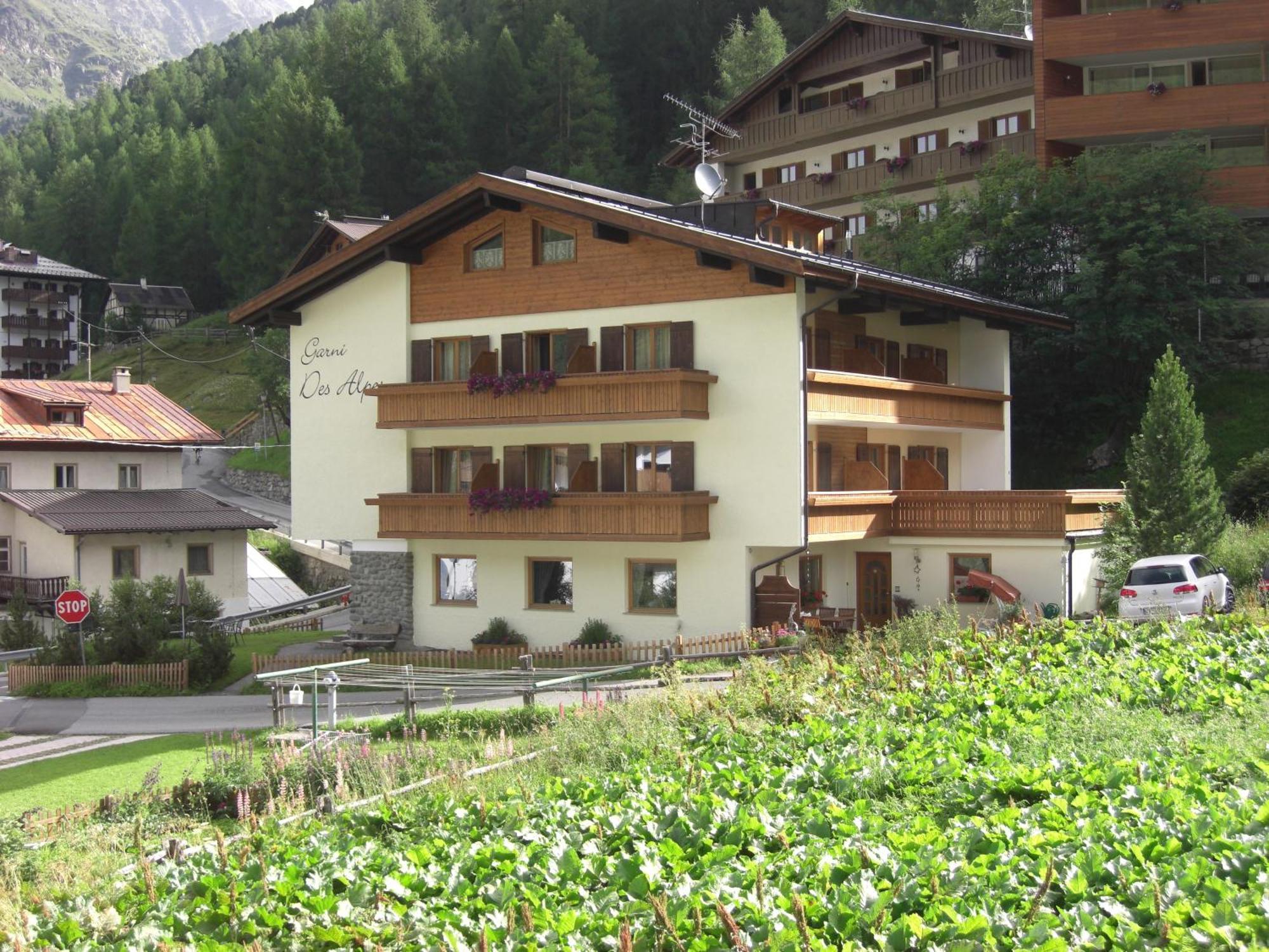 Garni Des Alpes Hotel Solda Luaran gambar